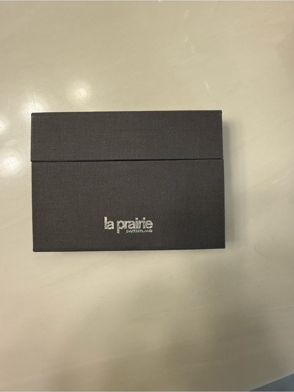 La Prairie Black Accessory Box with 3 samples